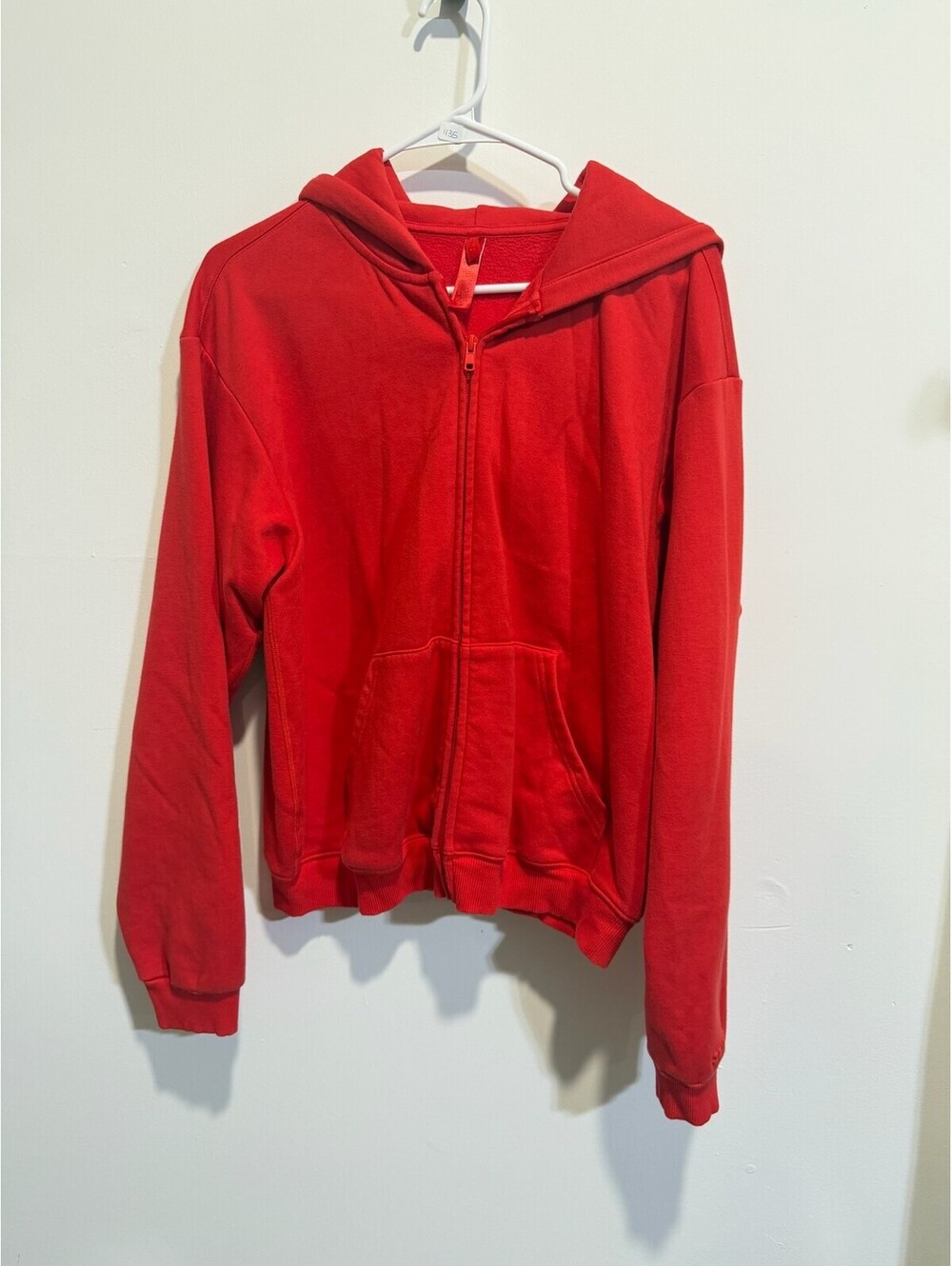 Skims Sweatshirt Red Size L